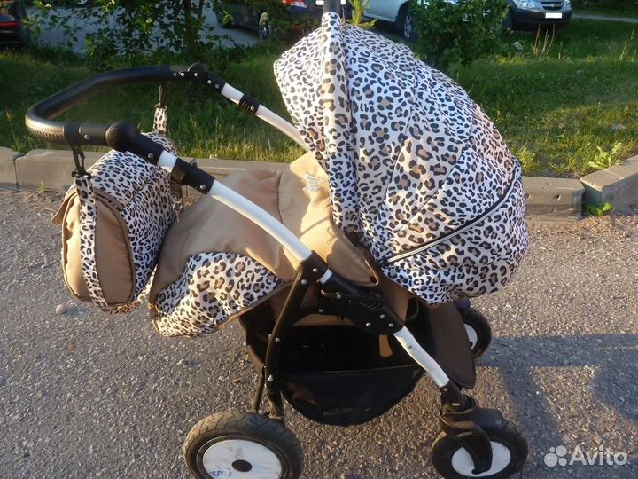 Продам стильную и оригинальную коляску Indigo 2в 1