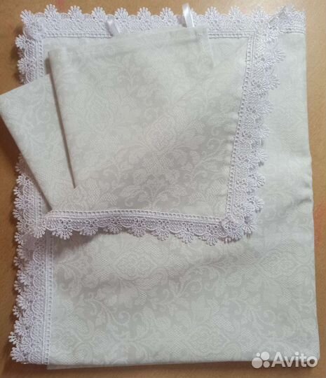 Набор скатерть + 2 полотенца
