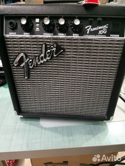 Гитарный комбоусилитель fender