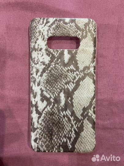 Чехол на Samsung s10e