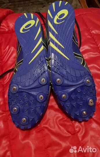 Шиповки asics