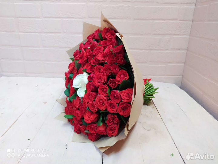 101 роза ярко красная. Ставрополь