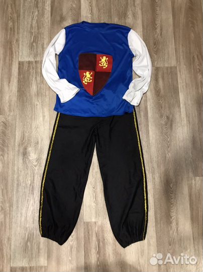 Костюм рыцаря/ мушкетёр