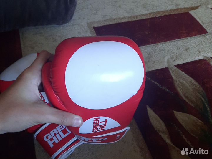 Боксерские перчатки 12 oz green hill