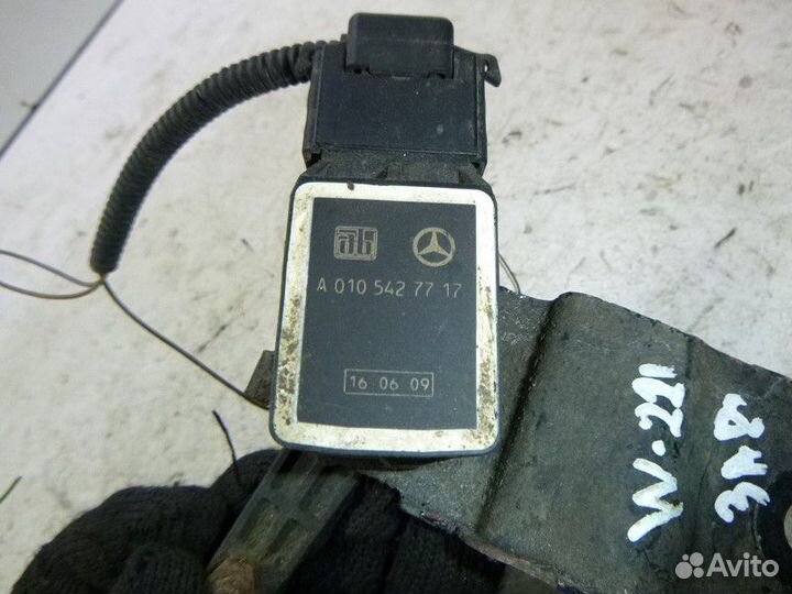 Датчик ругулировки дорожного просвета mercedes ben