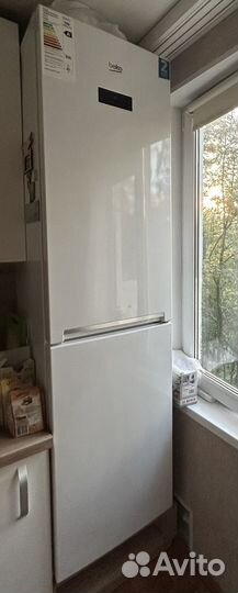 Холодильник Beko (узкий), 300л, б/у