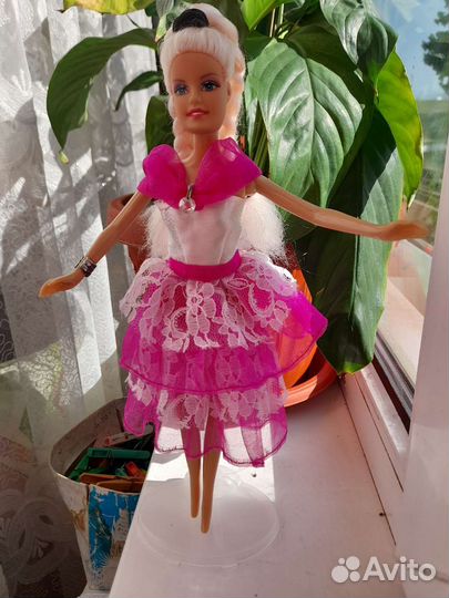 Продам кукол Барби