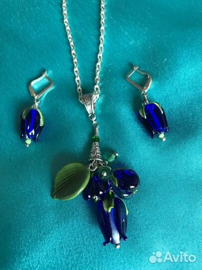 Комплект из подвески с серьгами, серебро