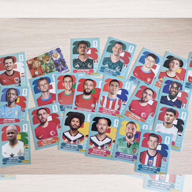 Наклейки Panini 2026