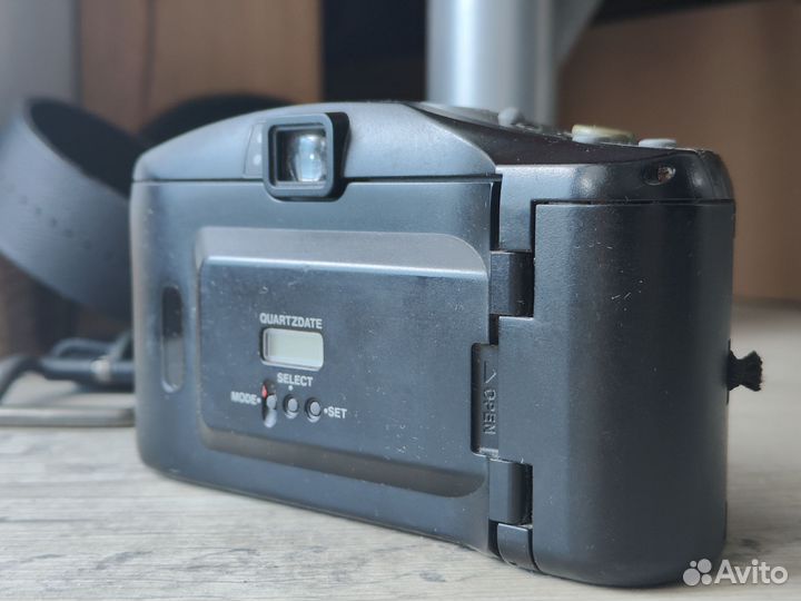 Плёночный фотоаппарат Olympus superzoom 700 BF