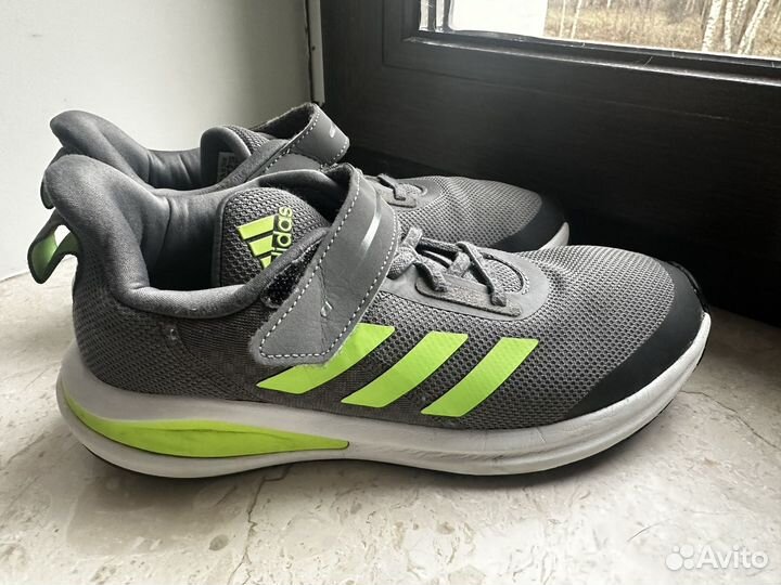 Кроссовки женские adidas 38 размер