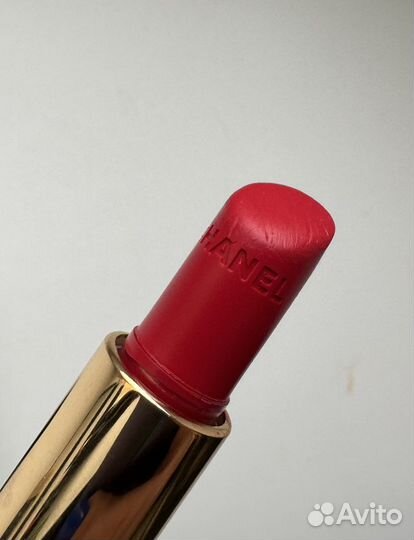 Chanel помада 102 palpitante