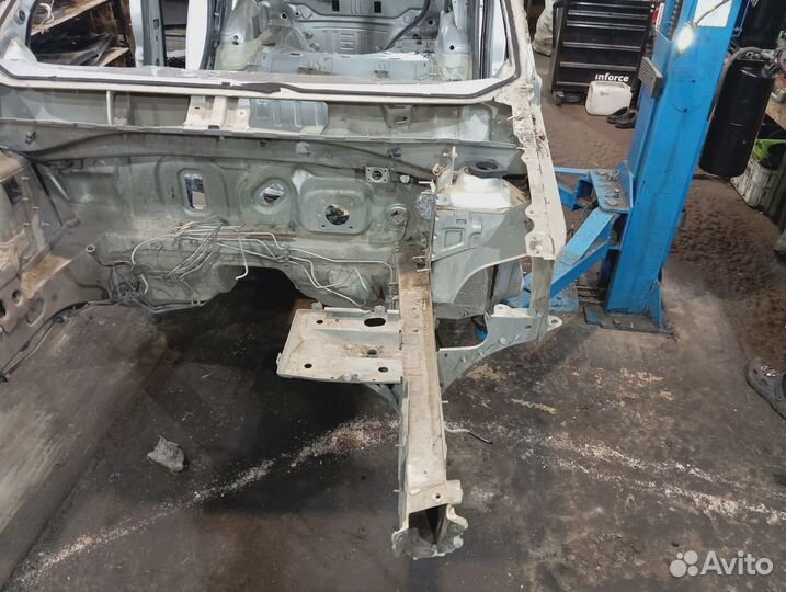 Лонжерон передний левый Renault Sandero Stepway (5S)