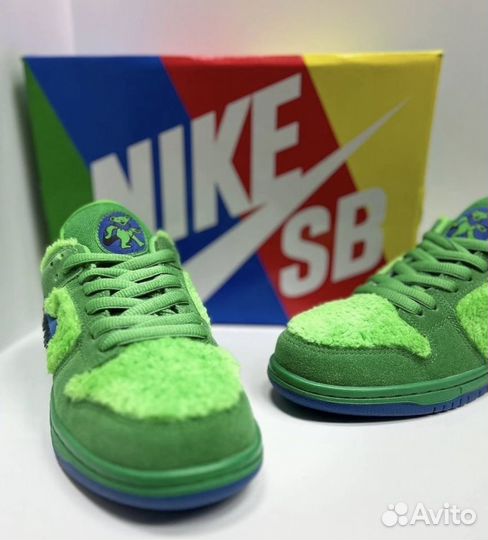 Nike SB Dunk Low Grateful Dead Bears Green