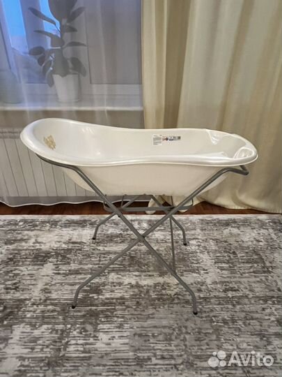 Ванночка с подставкой