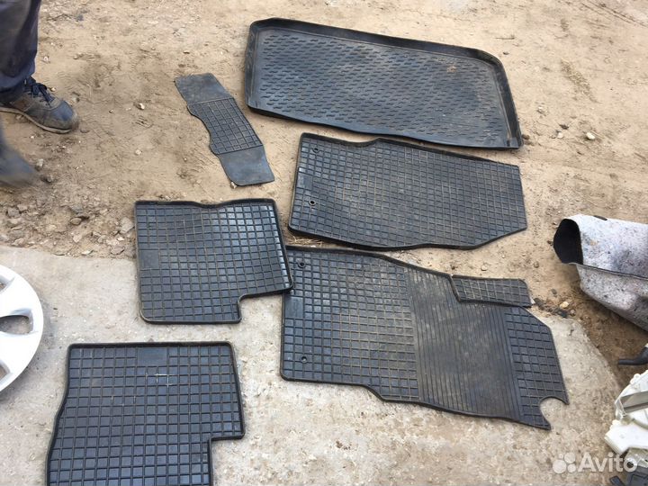 Пластик салона Опель Корса Д