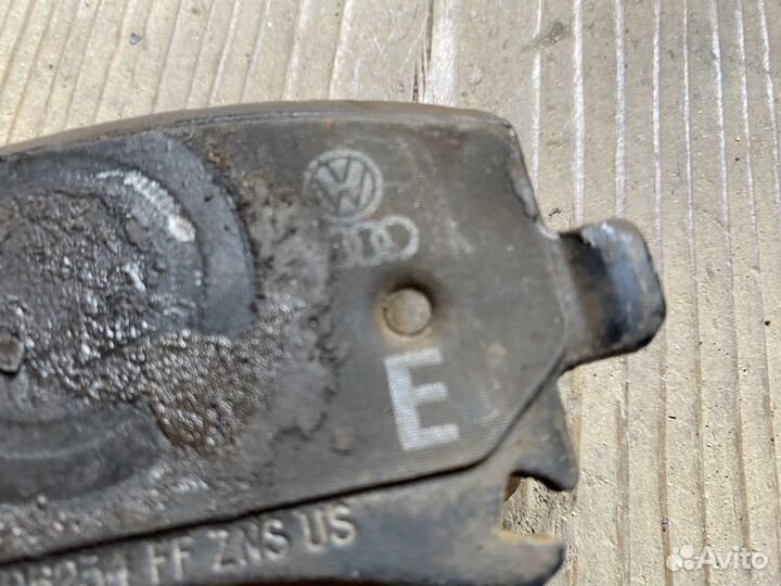 Колодки оригинал задние VAG Vw, Audi,Skoda, Seat