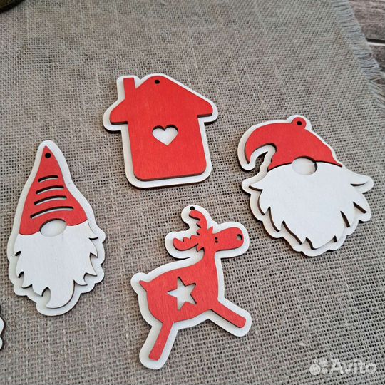 Ёлочные игрушки