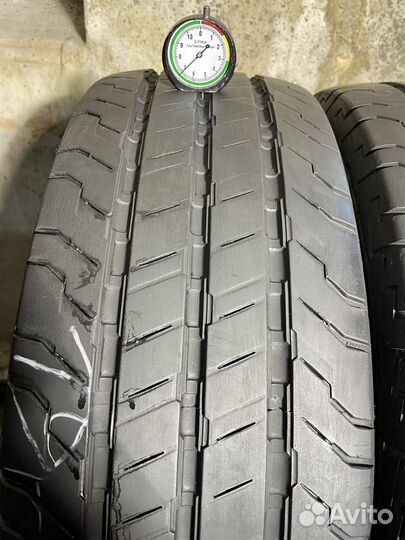 Continental ContiVanContact 100 215/65 R16C