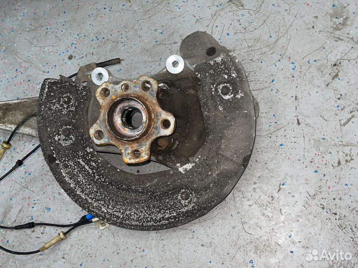 Опора поворотная л BMW 7 G12 G11 G32