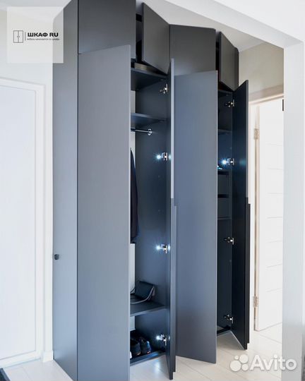 Шкаф распашной с фрезеровкой