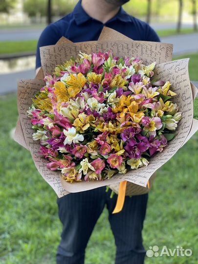 Букет из альстромерий микс