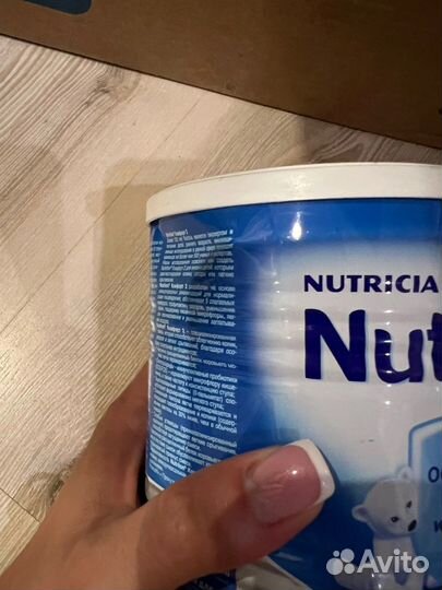 Детская смесь Nutrilon Комфорт 2