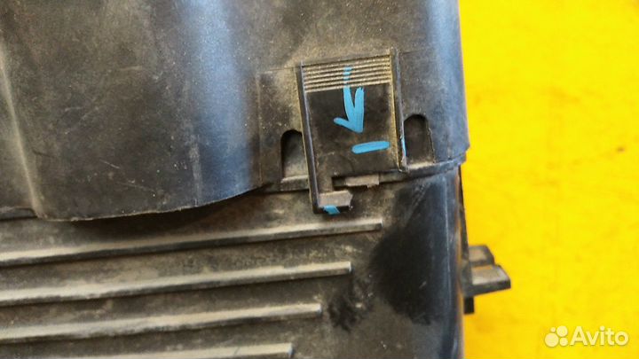 Крепление АКБ (корпус, крышка, подставка) 206 9624622180