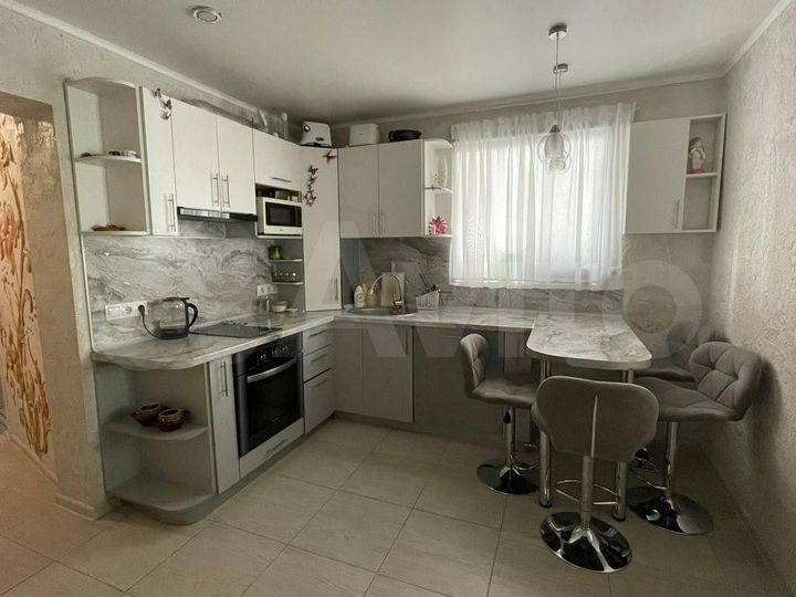 Дом 45 м² на участке 1,8 сот.