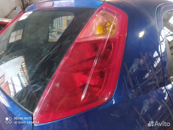Задний правый фонарь Fiat Punto 3 / Фиат пунтов ра