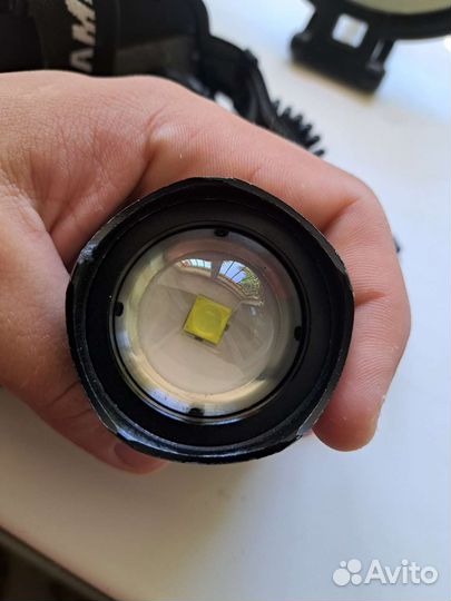 Налобный фонарик