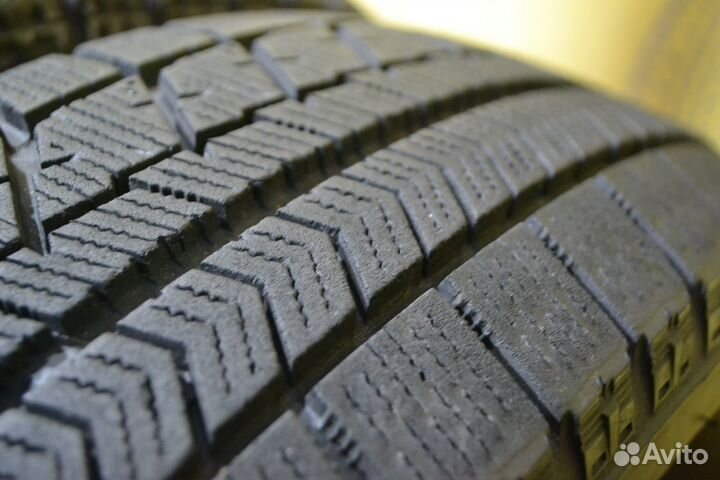 Bridgestone Blizzak VRX 155/65 R13