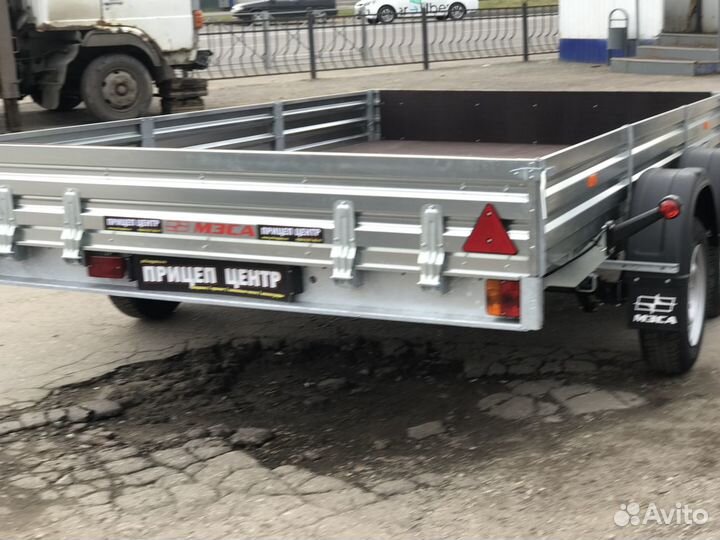 Прицеп мзса 817736 с бортом-аппарелью