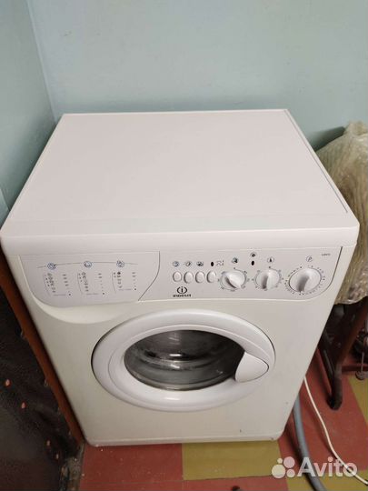 Стиральная машина indesit полностью рабочая