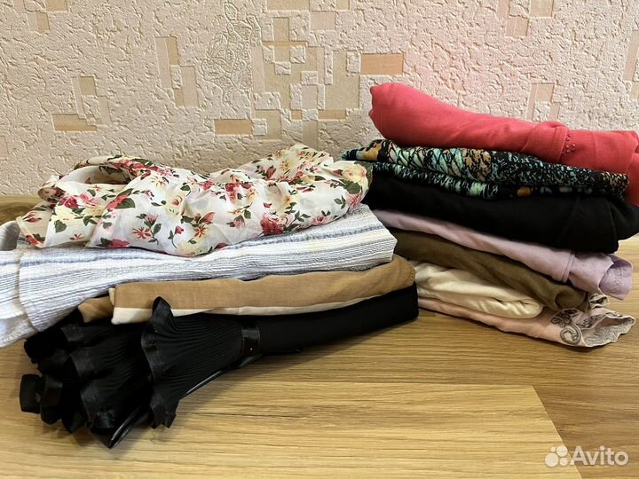 Пакет вещей 42-44 женские
