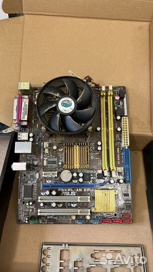 Материснкая плата с процессором 4 ядра