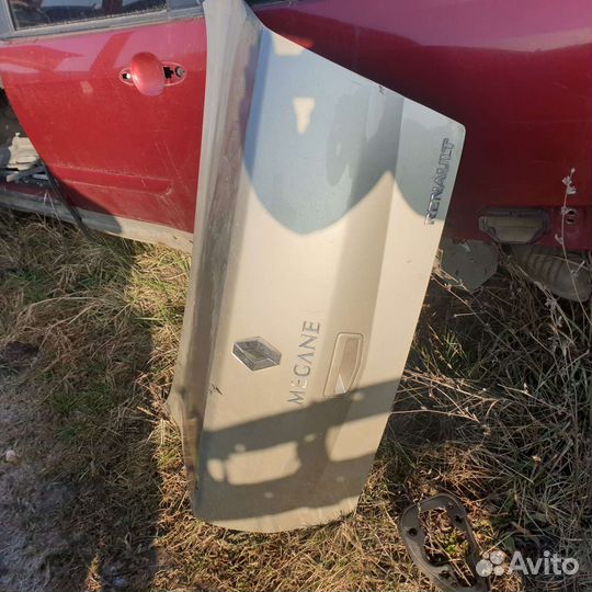 Renault megane 2 Крышка багажника