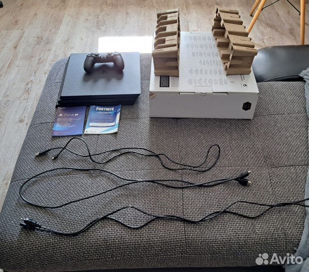 Sony playstation 4 PS4 pro