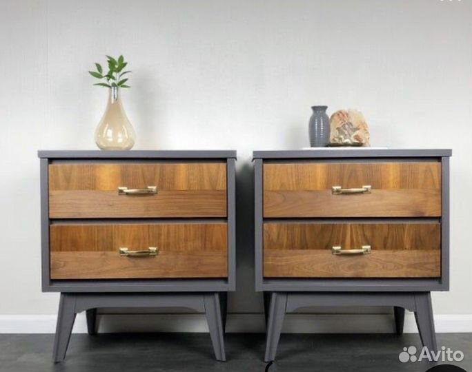 Тумбочка прикроватная