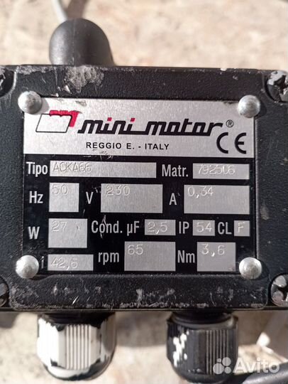 Мотор-редуктор-мини 230В, 27W, мощный Италия