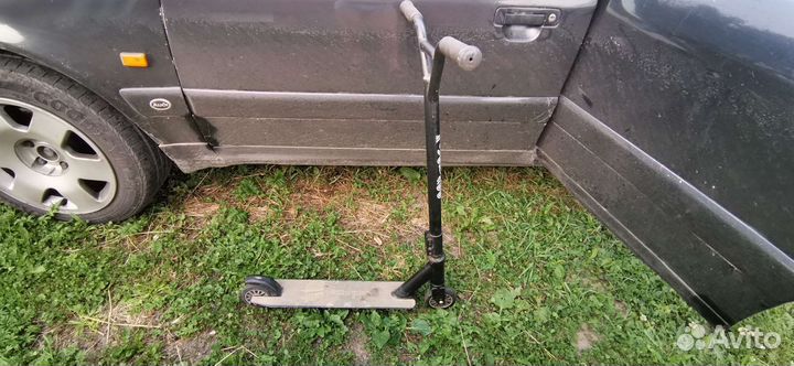 Трюковой самокат Saimaa