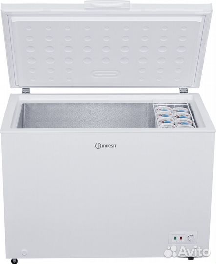 Морозильный ларь Indesit ICF 300 белый