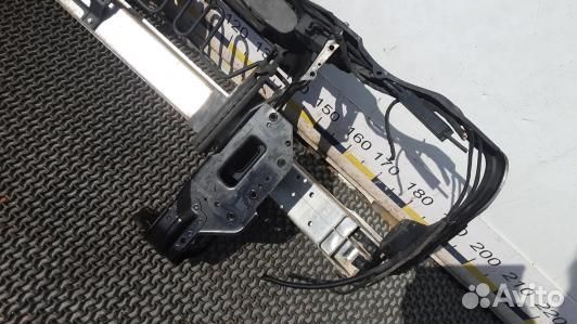 Передняя панель крепления облицовки (телевизор) me