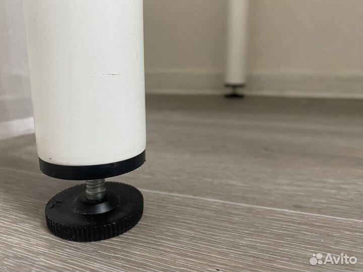 Стол IKEA lagkapten