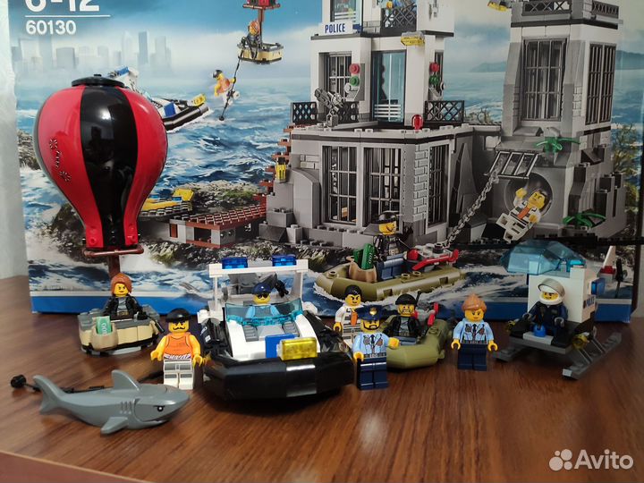 Lego City 60130 Остров тюрьма (Оригинал)