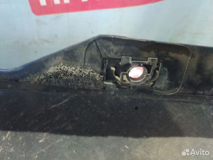 Крыло переднее левое Рено Сценик 1 дорест