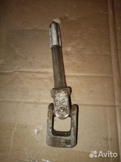 Рулевой кардан Volkswagen Golf MK4