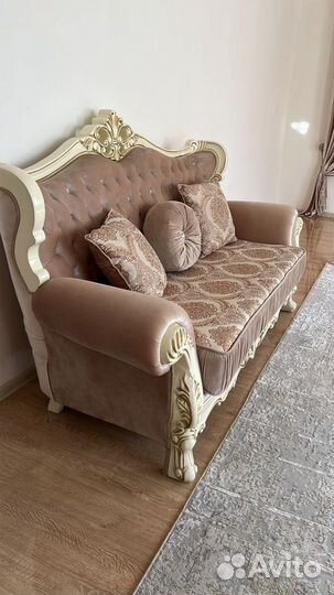 Мягкая мебель диваны и кресла