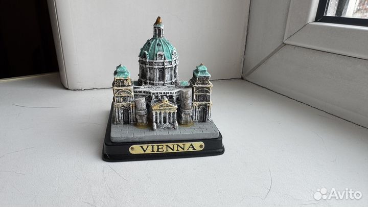 Сувениры из разных стран