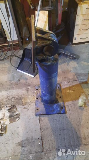 Гидроцилиндр для пресса